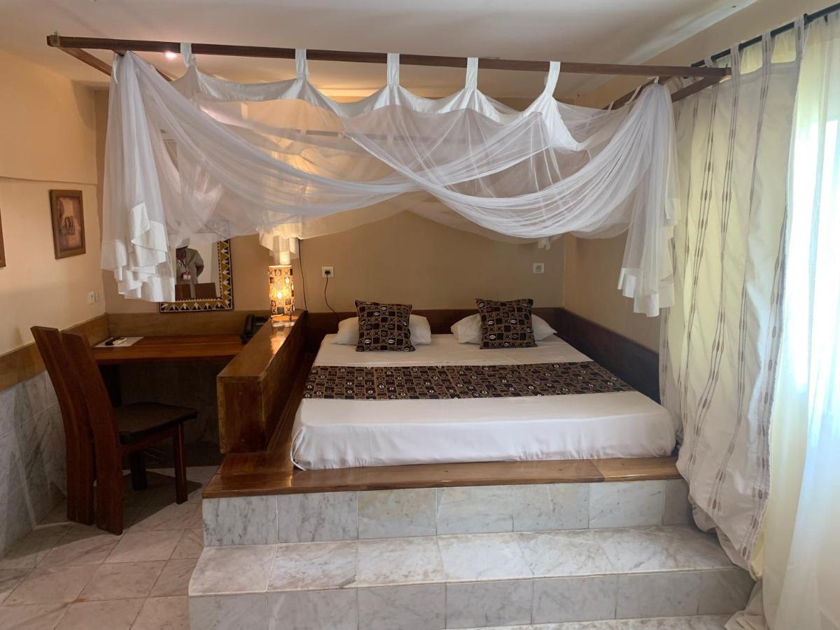 Le Lodge Des Almadies Дакар Экстерьер фото