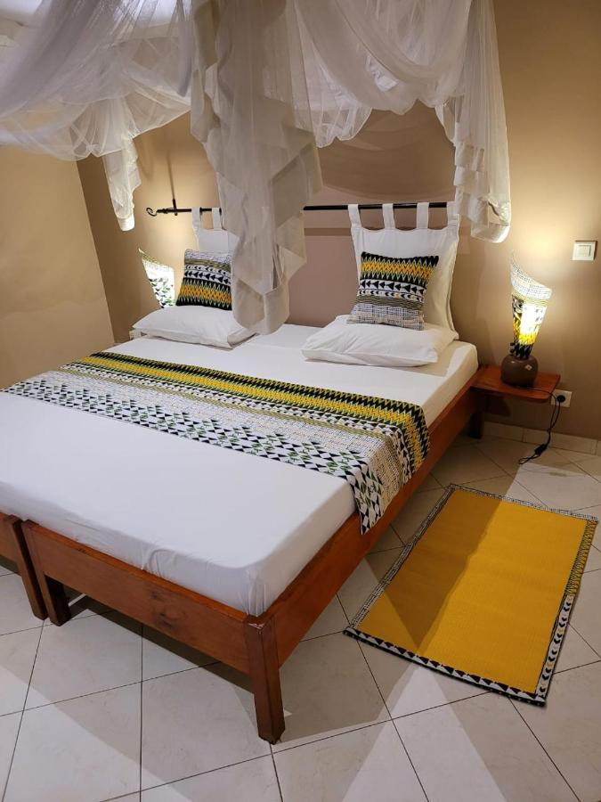 Le Lodge Des Almadies Дакар Экстерьер фото